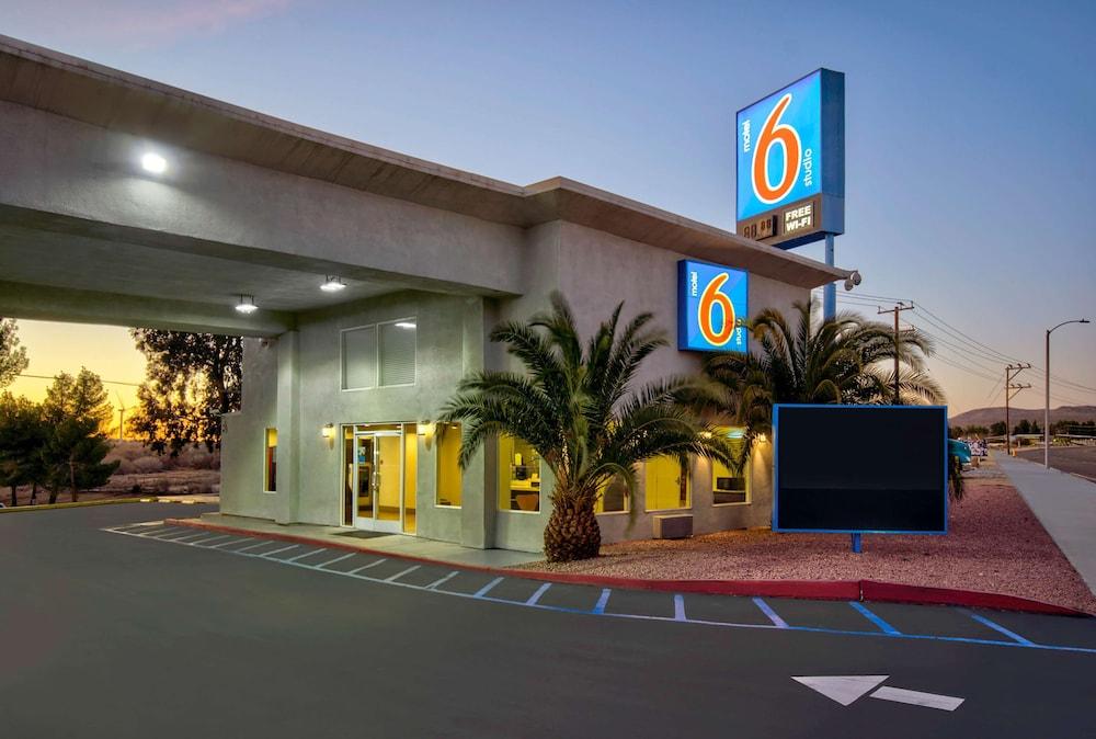 Motel 6 Victorville Luaran gambar