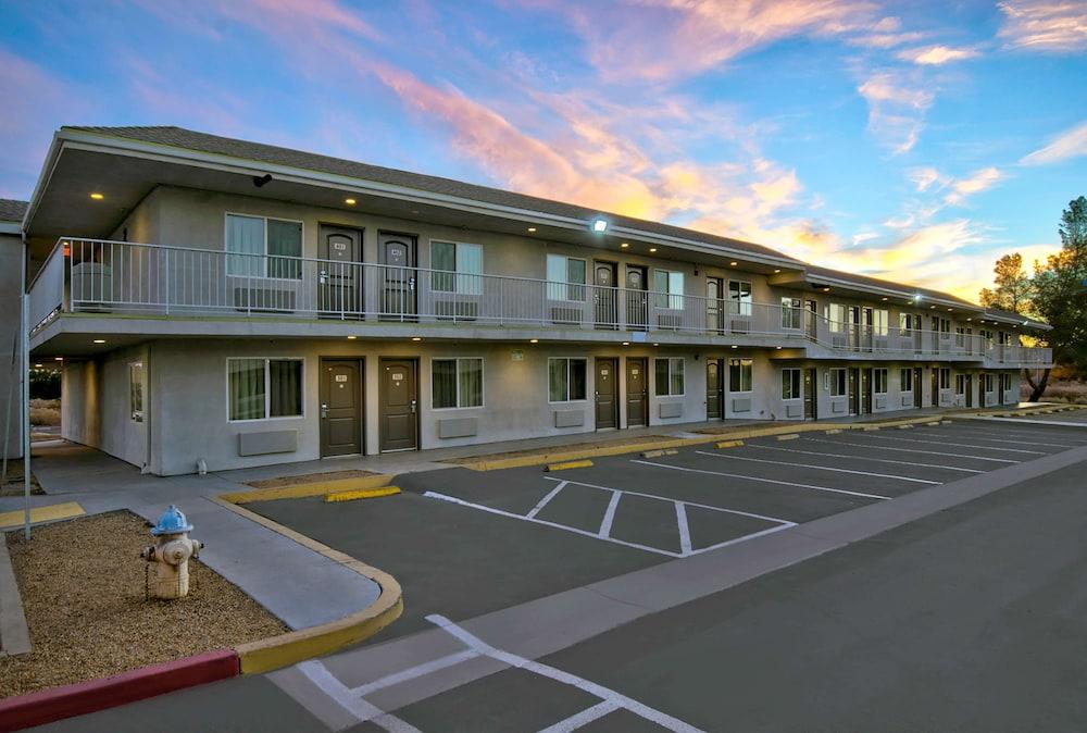 Motel 6 Victorville Luaran gambar